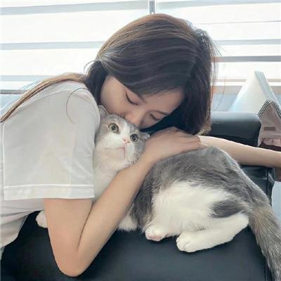 萝拉